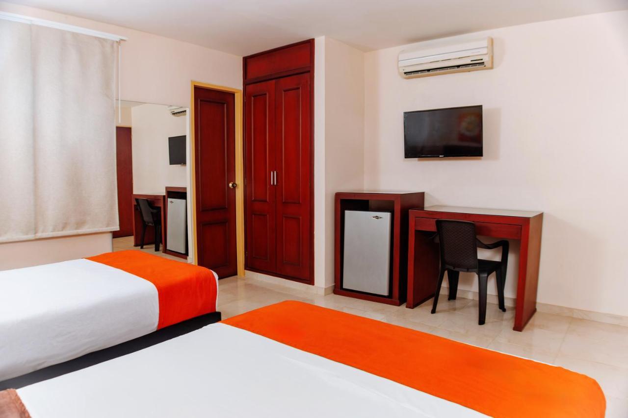 Hotel Luxor Cúcuta Kültér fotó